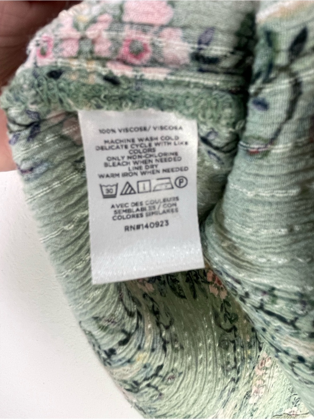 LOFT Green Floral Viscose Split Neck Blouse Size L - Picture 6 of 6